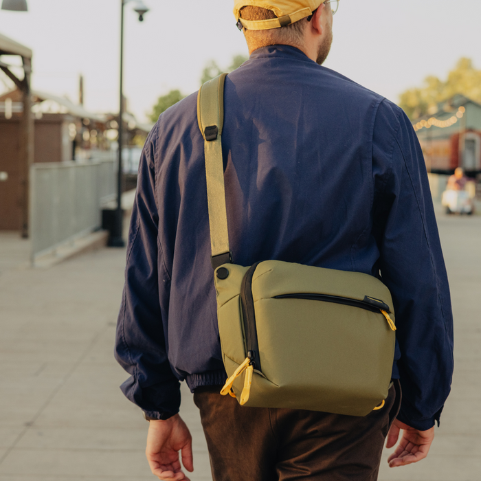Everyday Sling V2 Bag - 3L / 6L / 10L